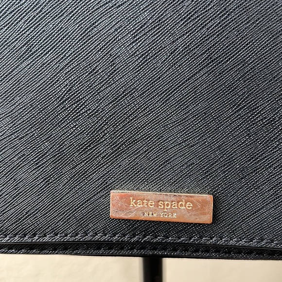 Preowned Laurel Way Carsen Black Saffiano Leather Cross Body Bag - Picture 2 of 10